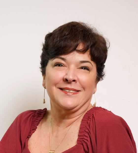 Dra. Silvia Cuartero, sorrindo